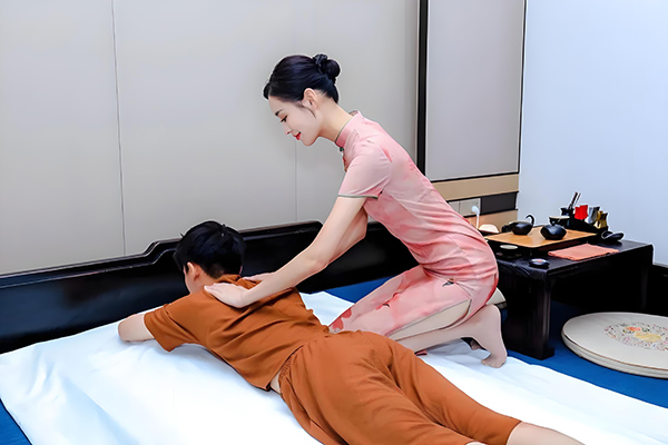 东莞东城保健Spa会馆——技师颜值高,很配合很热情